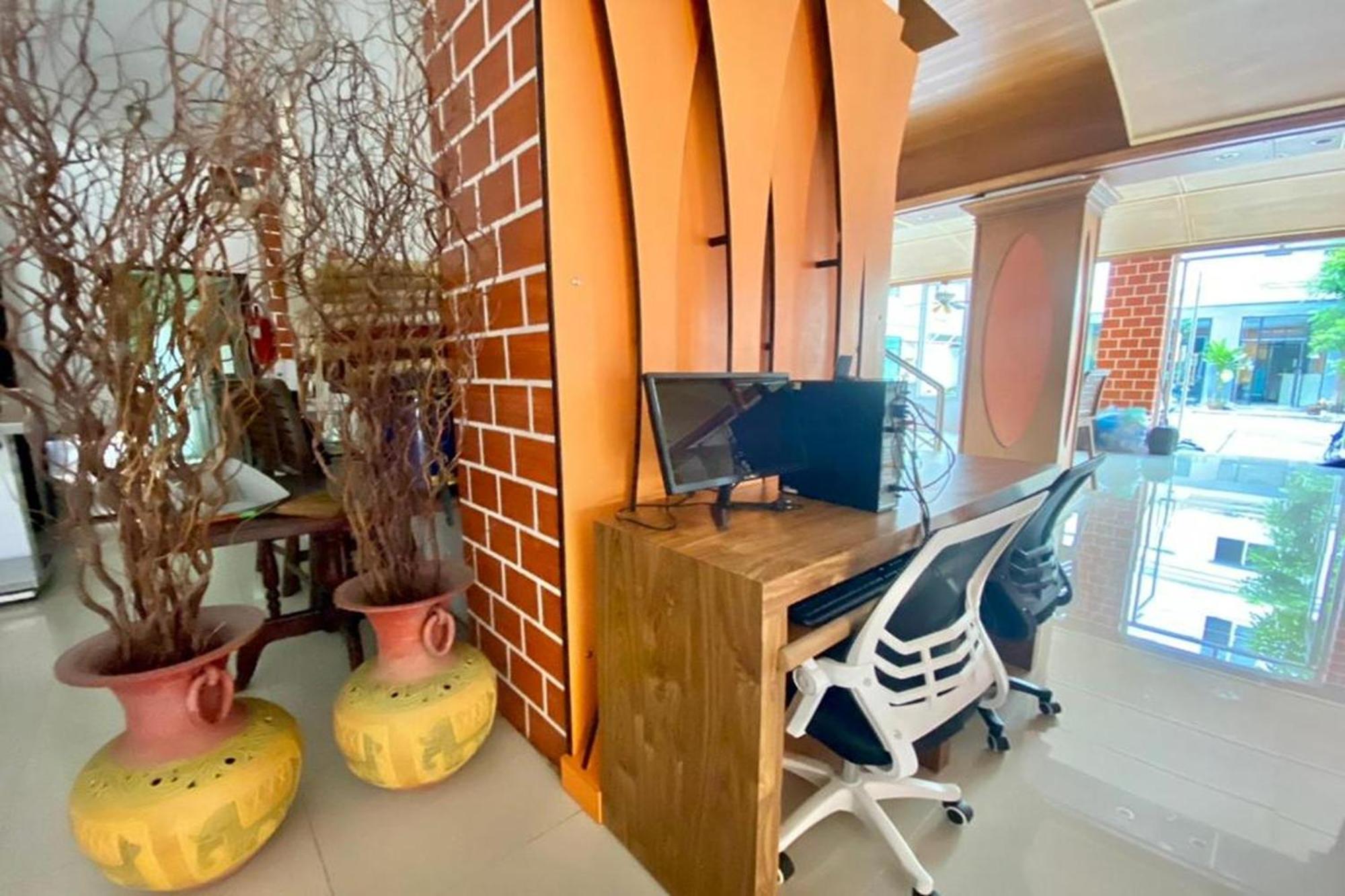 One World One Home Patong 2 Eksteriør bilde